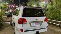 تۆیۆتا لاند کروزەر